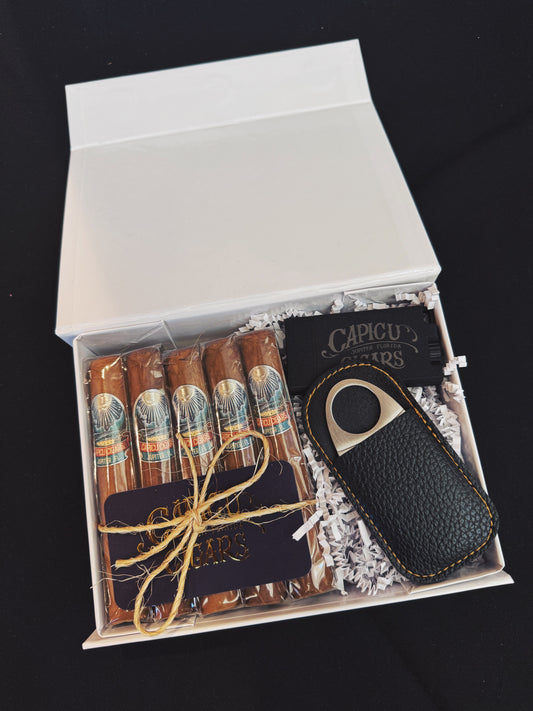 La Marea Holiday Gift Box